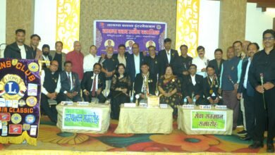 लायंस क्लब उज्जैन क्लासिक के संस्थापन समारोह में नई कार्यकारिणी और सम्मानित सदस्य